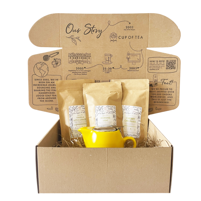 Flavoured Green Tea & Teapot Gift Box
