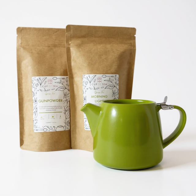 Green Tea & Liora Teapot Gift Set